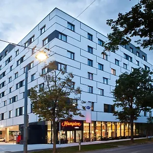 3* Szálloda Hampton By Hilton Messe